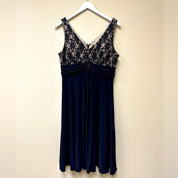 Black Lace Dress Cocktail Size 14 Wedding Guest Classy Office Siren - Picture 1 of 12